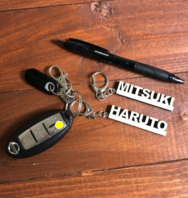 木製 アルファベット キーホルダー Sサイズ 喜ばれるプレゼント 贈り物 推し活 サイズ
