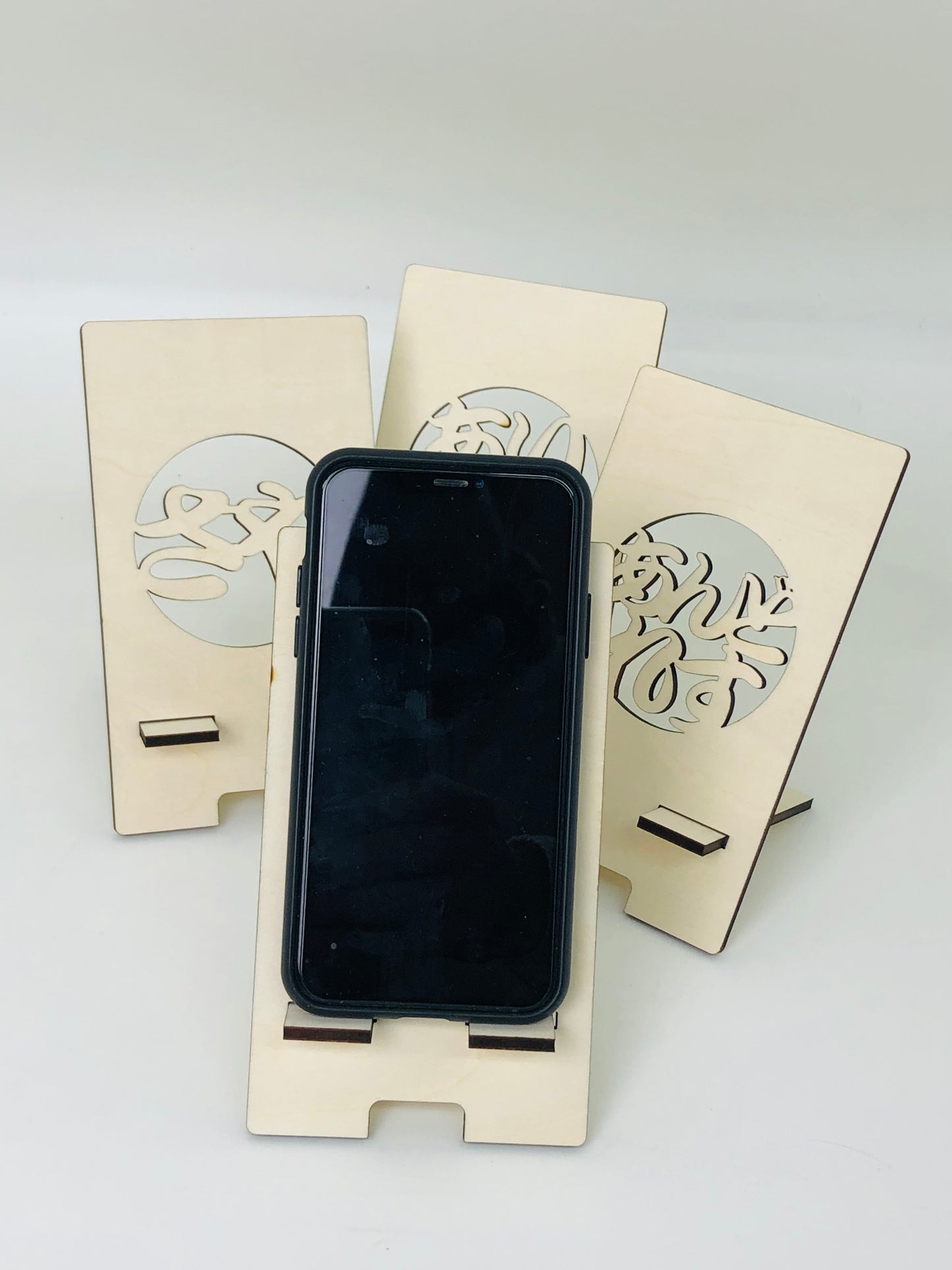 印鑑風 木製 名入れ スマホスタンド 喜ばれる贈り物 プレゼントに