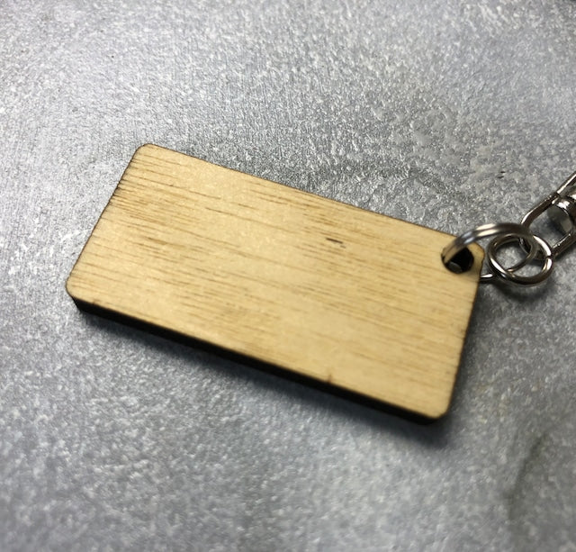 木製 ナンバープレート型 キーホルダー 裏面